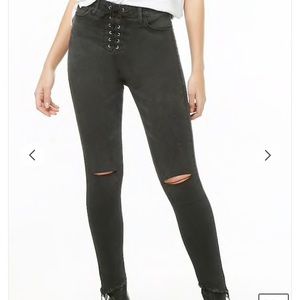 Forever 21 Charcoal/Black Frayed Hem Skinny Jeans